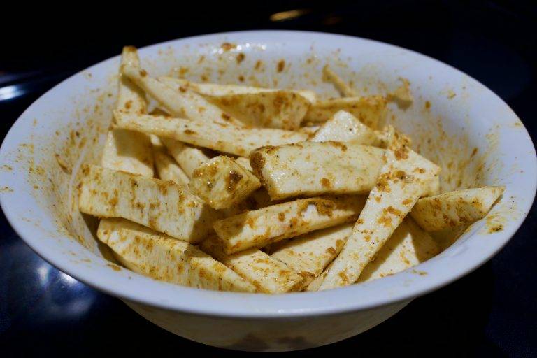 Yuca Fries - Cut The Crap Kitchen - Costa Rica