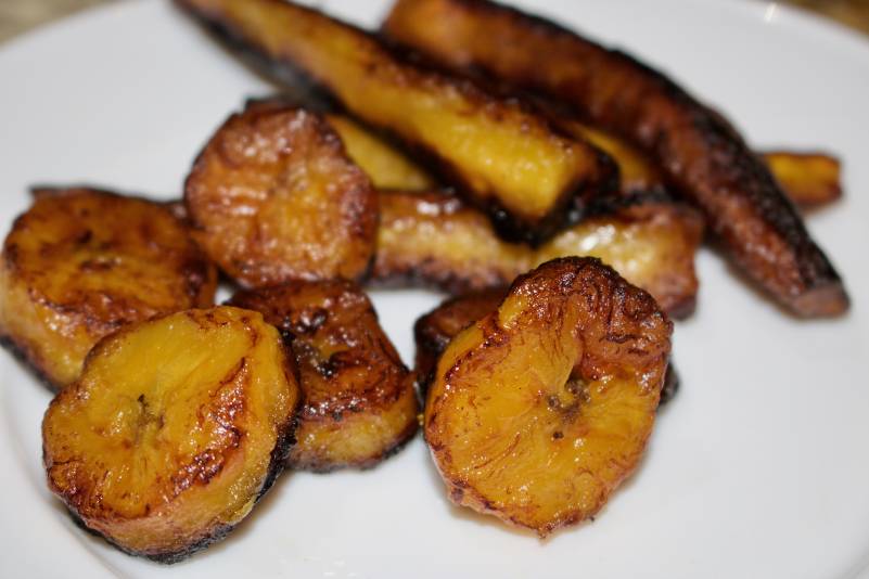 Fried Plantain - Cut The Crap Kitchen - Costa Rica