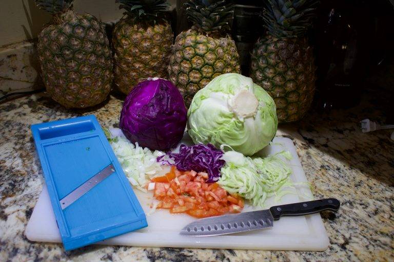 Chop & Slice Vegetables - Cut The Crap Kitchen - Costa Rica