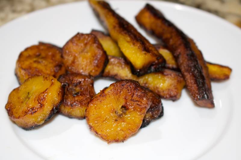 Fried Plantain - Cut The Crap Kitchen - Costa Rica