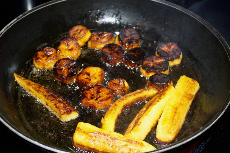 Fried Plantain - Cut The Crap Kitchen - Costa Rica