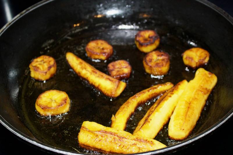 Fried Plantain - Cut The Crap Kitchen - Costa Rica