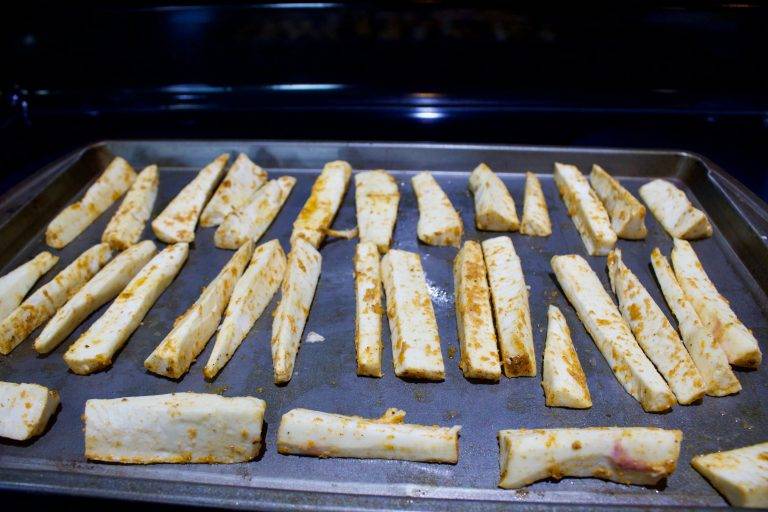 Yuca Fries - Cut The Crap Kitchen - Costa Rica