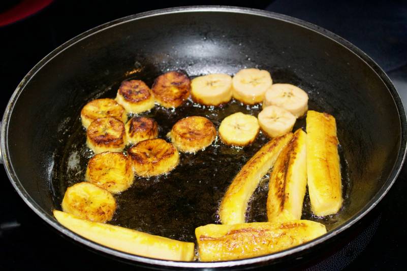 Fried Plantain - Cut The Crap Kitchen - Costa Rica