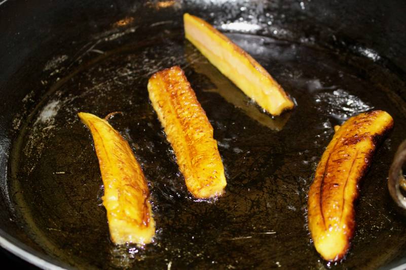 Fried Plantain - Cut The Crap Kitchen - Costa Rica