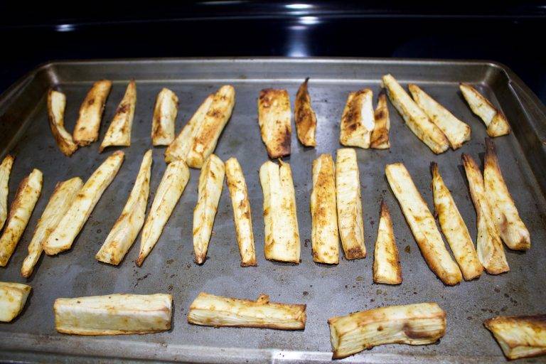 Yuca Fries - Cut The Crap Kitchen - Costa Rica