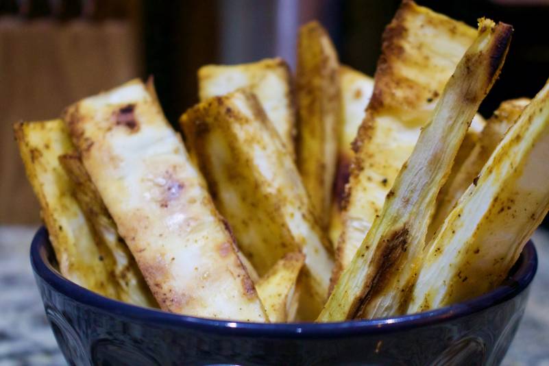 Yuca Fries - Cut The Crap Kitchen - Costa Rica